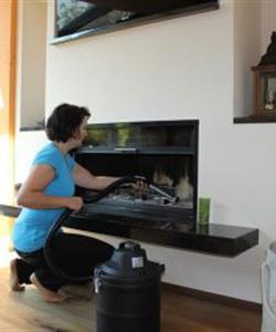 Sesalec za pepel - rešitev dileme notranjih kaminov